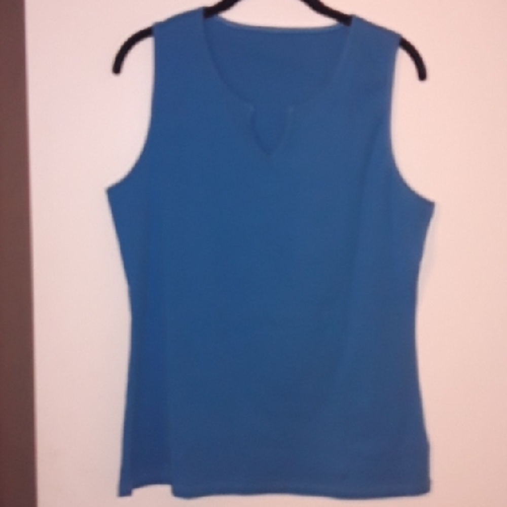 NWOT Blue Sleeveless Tank Top